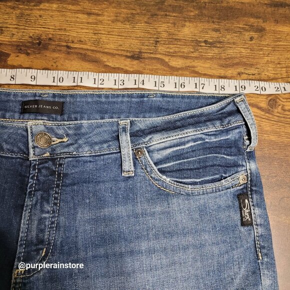 Silver Jeans 36 Suki Capri Mid Rise Tummy Control Medium Light Wash Stretch - Picture 7 of 12